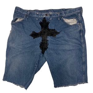 Embroidered Baggy Jorts